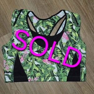 NWOT Zelos Curvy Colorful Sports Bra